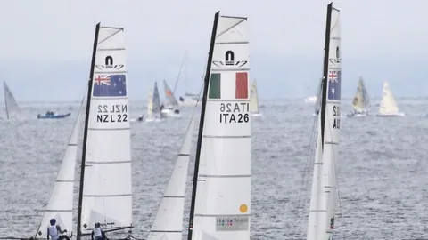 商务部与电影局联合举办“观影美食共享”活动